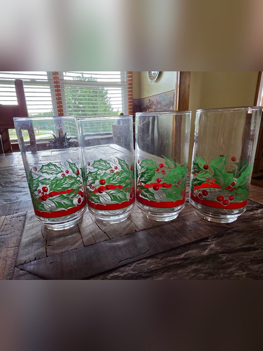 Vintage Libbey Christmas Glass Tumblers 16 oz. HOLLY BERRY Red Stripe 4-Pc Set